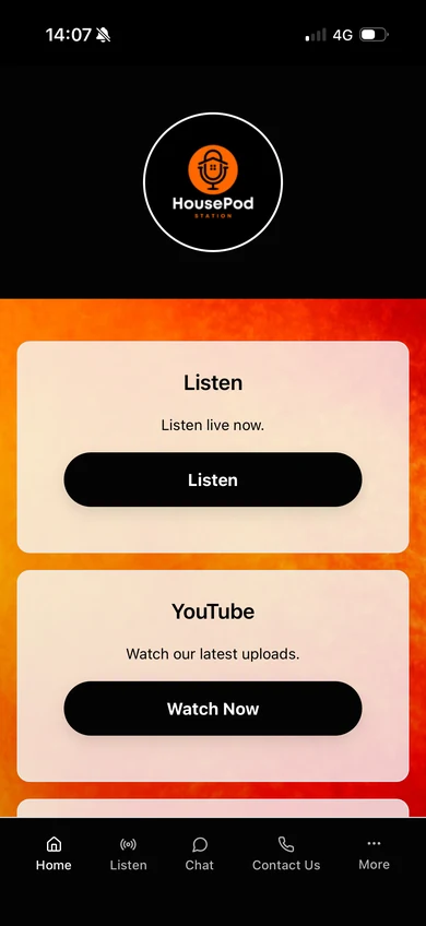 Podcast app listen screen